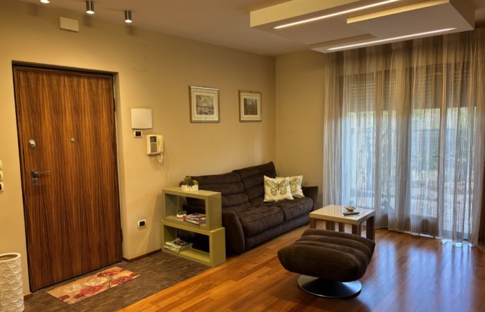 Luxury furnished duplex apartment with garden and garage in Sambuceto, near Pescara International Airport - 23